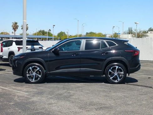 Used 2026 Chevrolet Trax RS w/ Driver Confidence Package image 5