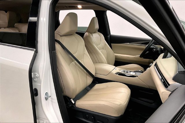 Used 2024 INFINITI QX60 Luxe AWD/4WD image 8