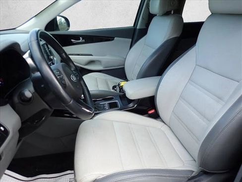 Used 2017 Kia Sorento SX AWD/4WD image 11