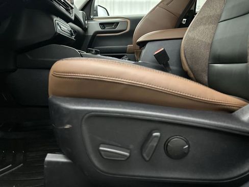 Used 2025 Ford Bronco Sport Outer Banks w/ Outer Banks Tech Package+ image 18