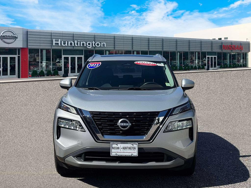 Certified 2023 Nissan Rogue SV w/ SV Premium B Package AWD/4WD image 2
