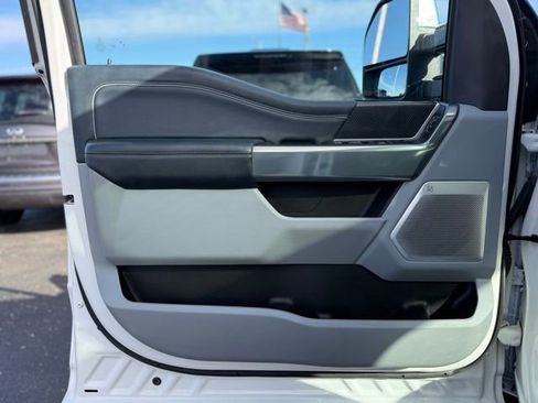 Used 2024 Ford F250 Limited image 14