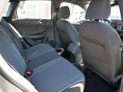 Used 2025 Volkswagen Jetta Sport FWD image 21