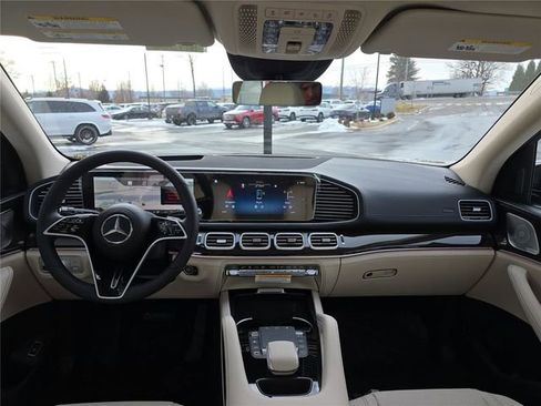 New 2026 Mercedes-Benz GLE 450 4MATIC image 18