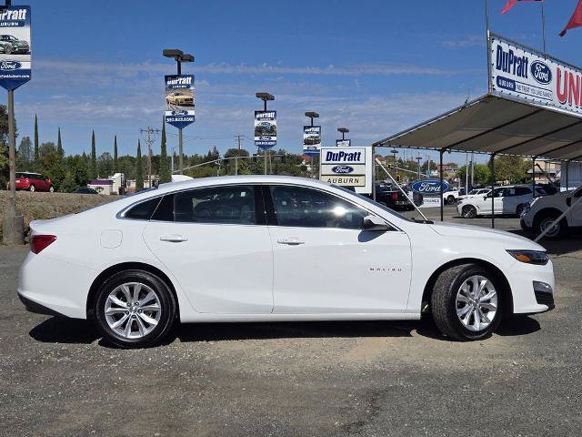 Used 2025 Chevrolet Malibu LT FWD image 3
