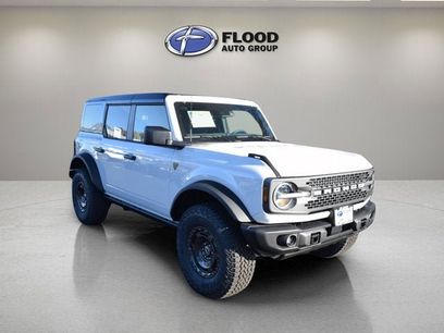 New 2025 Ford Bronco Badlands w/ Sasquatch Package