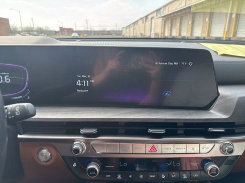 Certified 2025 Kia Telluride EX X-Line image 10