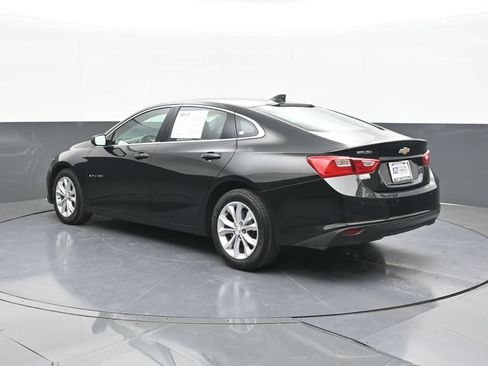 Used 2025 Chevrolet Malibu LT FWD image 7