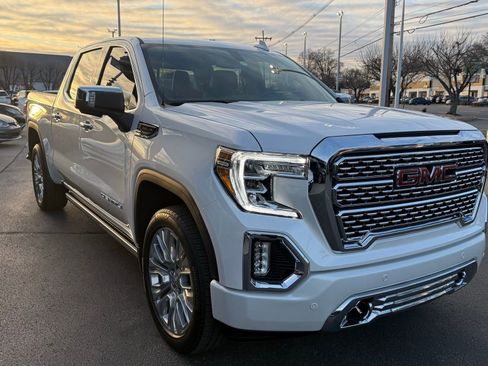 Used 2022 GMC Sierra 1500 Denali w/ Denali Premium Package image 6