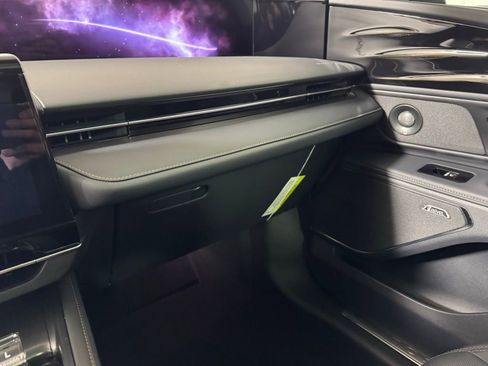 New 2026 Lincoln Nautilus Premier w/ Equipment Group 102A image 41