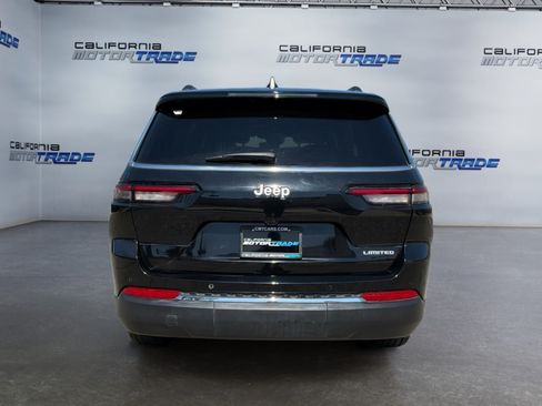 Used 2024 Jeep Grand Cherokee L Limited RWD image 6
