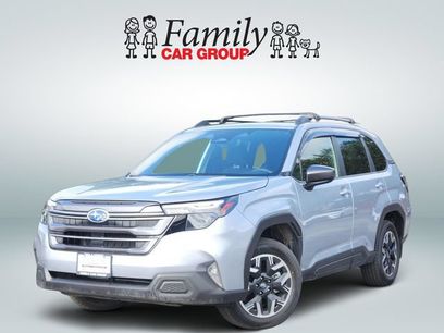 Used 2025 Subaru Forester Premium w/ Convenience Package #2