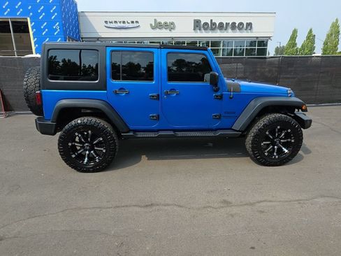 Used 2016 Jeep Wrangler Unlimited Sport w/ Quick Order Package 24S AWD/4WD image 6