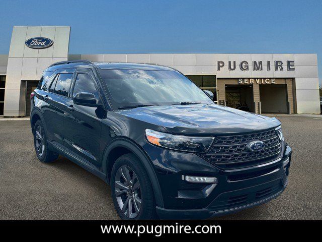 Used 2022 Ford Explorer XLT w/ Equipment Group 202A RWD image 1