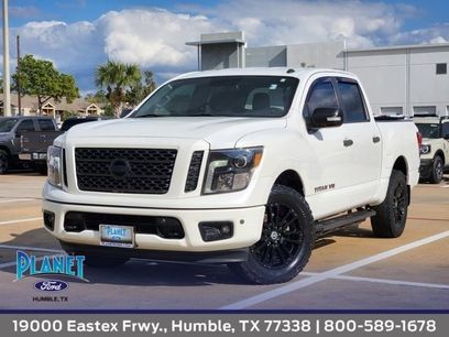 Used 2018 Nissan Titan SV w/ SV Convenience Package