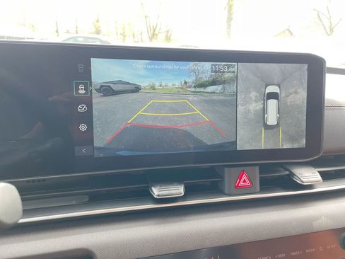 Used 2025 Kia Carnival SX image 43