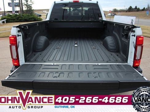 Used 2022 Ford F450 Platinum w/ FX4 Off-Road Package image 10