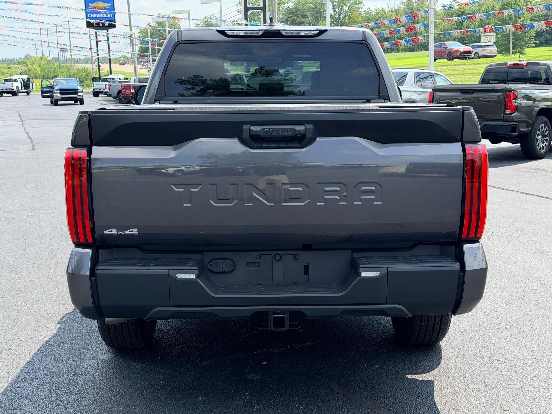 Used 2025 Toyota Tundra SR5 AWD/4WD image 6