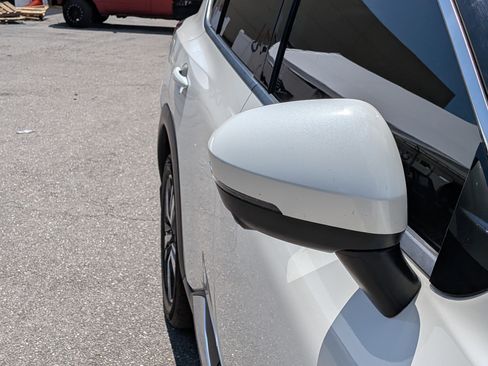 Used 2021 Nissan Rogue Platinum FWD image 12