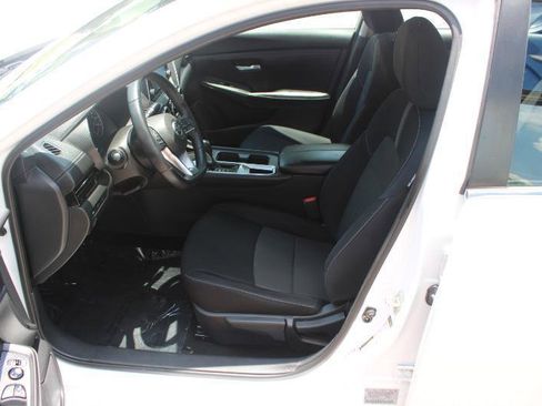 Used 2020 Nissan Sentra SV FWD image 12