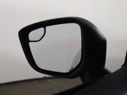 Used 2024 Mitsubishi Eclipse Cross LE AWD/4WD image 32