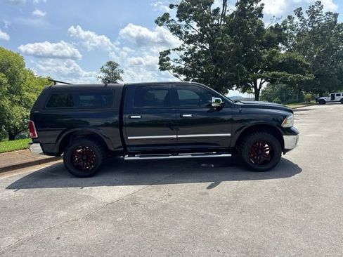 Used 2016 RAM 1500 Laramie w/ Convenience Group AWD/4WD image 8