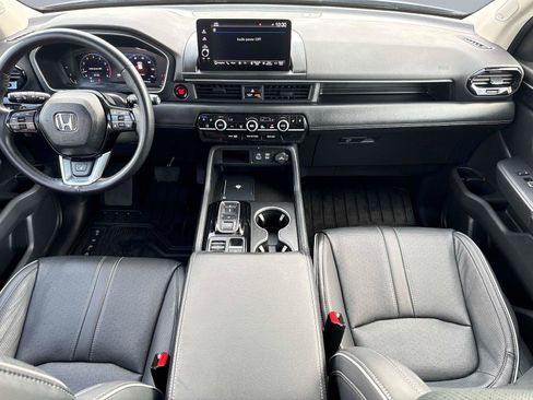 Certified 2024 Honda Pilot Elite image 18