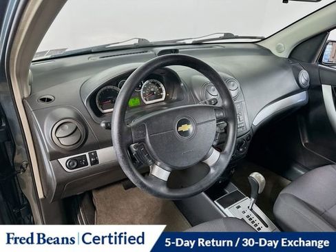 Used 2010 Chevrolet Aveo LT w/ Power and Convenience Package image 17