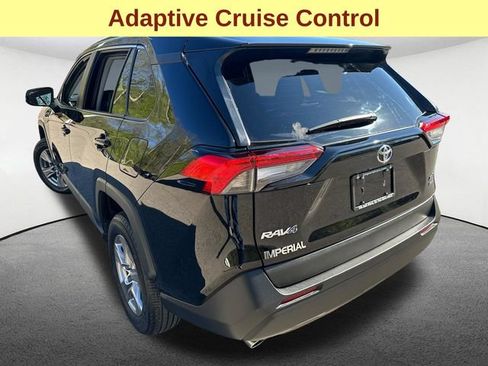 Used 2024 Toyota RAV4 XLE AWD/4WD image 7
