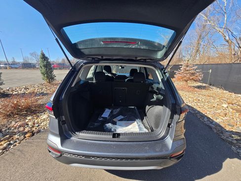 New 2026 Volkswagen Taos S image 12