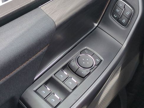 New 2025 Ford F150 Lariat w/ Equipment Group 501A Mid image 24