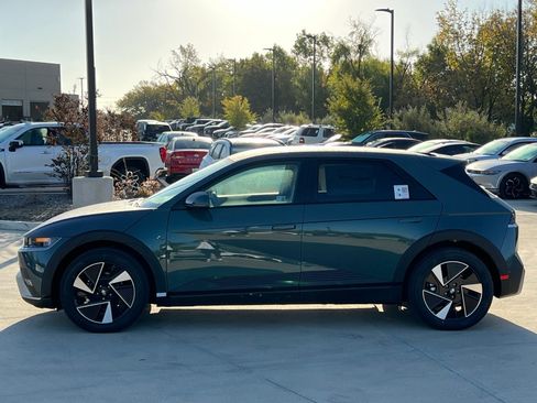 New 2026 Hyundai Ioniq 5 SE image 6