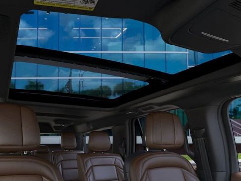 New 2025 Lincoln Navigator L Reserve image 22