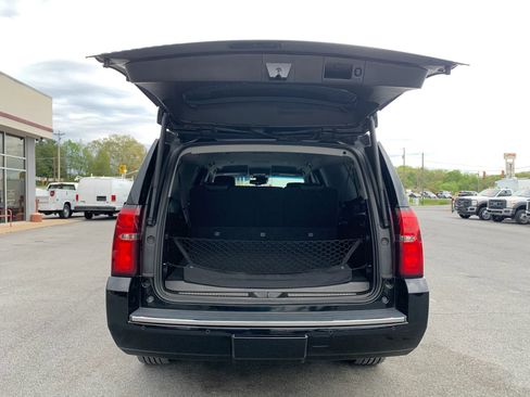 Used 2017 Chevrolet Suburban Premier w/ Max Trailering Package AWD/4WD image 34