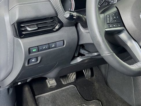 Used 2023 Nissan Sentra SV FWD image 10