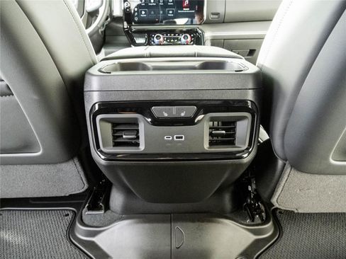 Used 2026 GMC Sierra 2500 AT4X w/ LPO, Black Badging Package AWD/4WD image 22