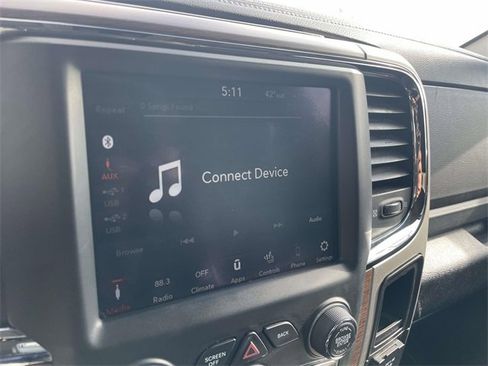 Used 2019 RAM 1500 Laramie image 17