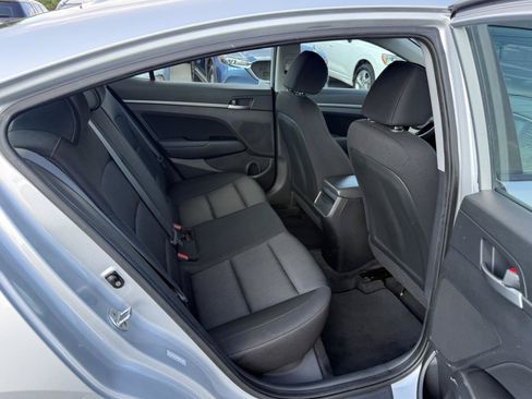Used 2018 Hyundai Elantra SEL FWD image 11