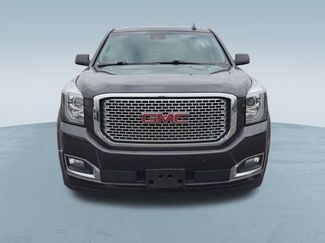 Used 2016 GMC Yukon Denali video 2