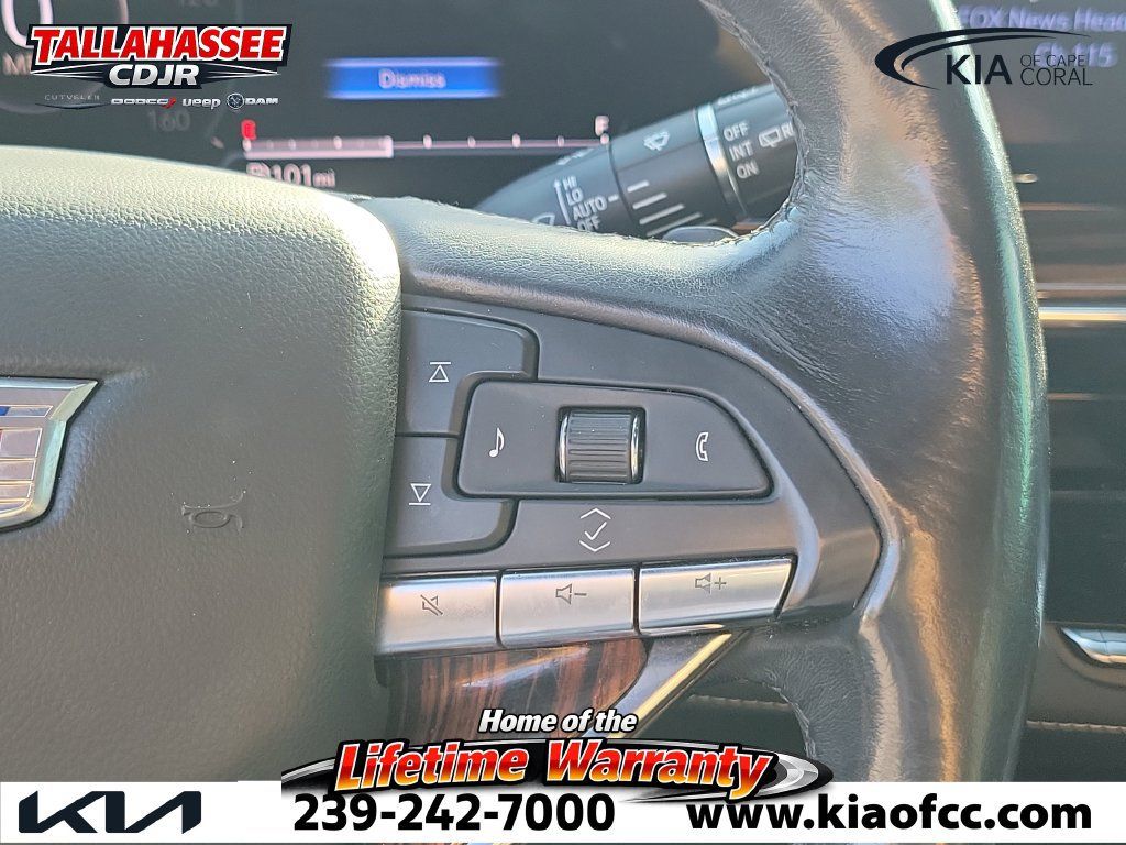 Used 2021 Cadillac Escalade Luxury RWD image 32