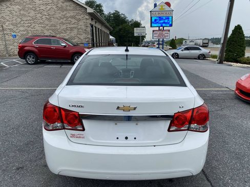 Used 2014 Chevrolet Cruze LT FWD image 6