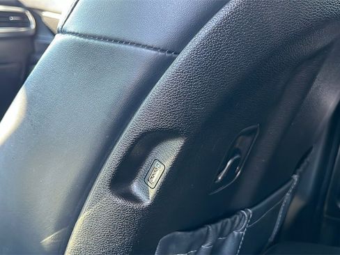 Used 2022 Kia Telluride S image 7