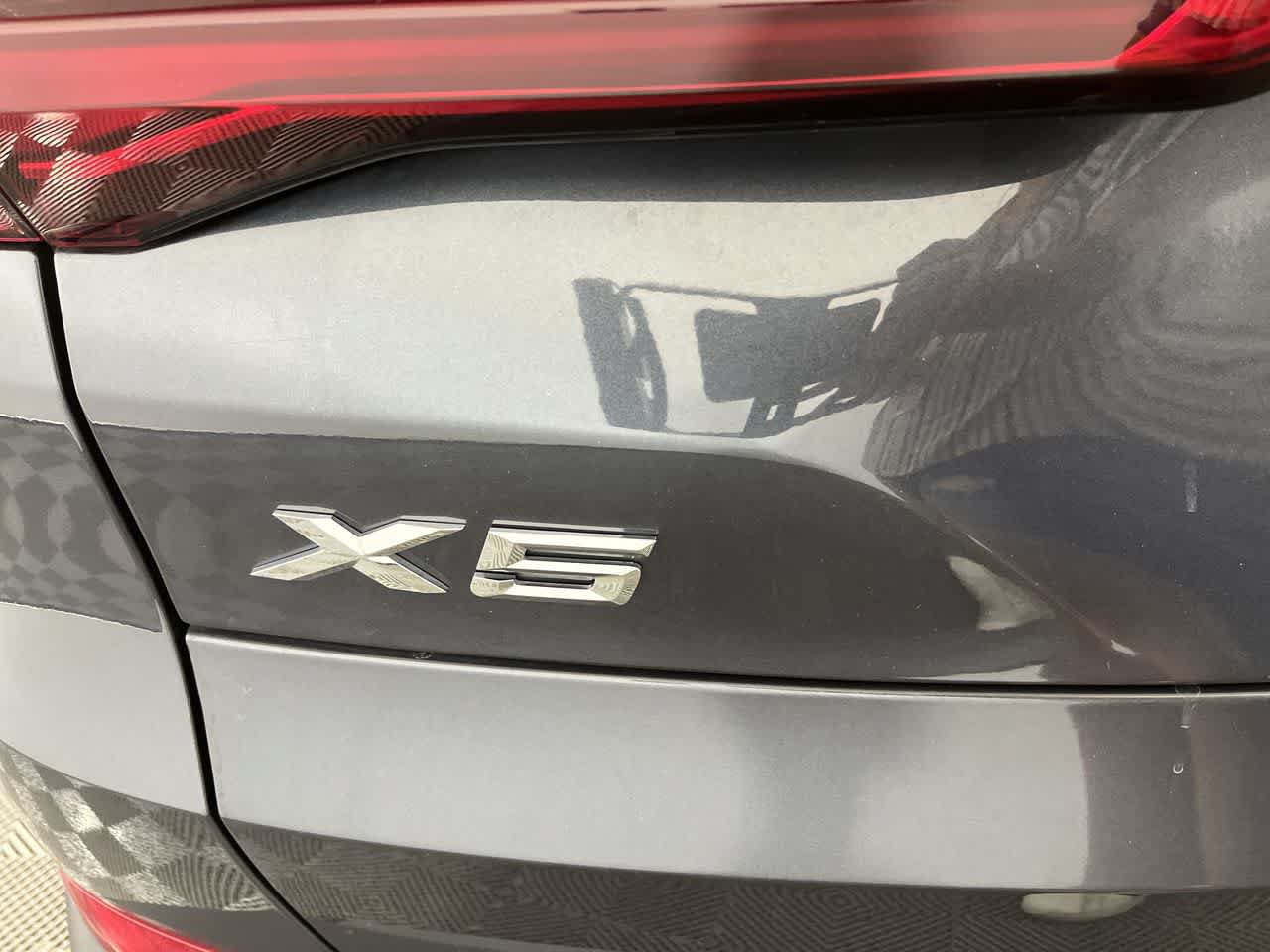 Used 2019 BMW X5 xDrive40i AWD/4WD image 11