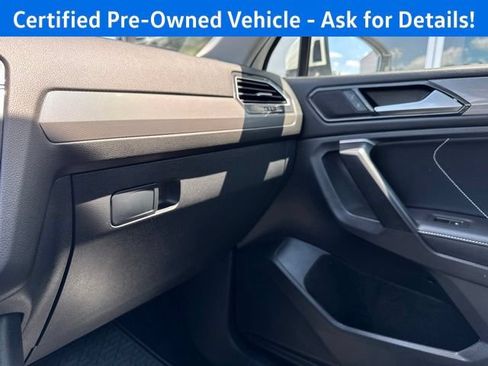Certified 2024 Volkswagen Tiguan SE AWD/4WD image 16