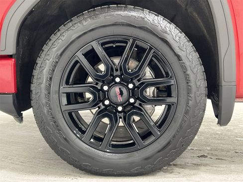 Used 2024 GMC Sierra 1500 Elevation image 10
