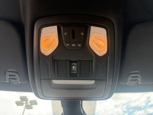 Used 2021 RAM 1500 Big Horn AWD/4WD image 23