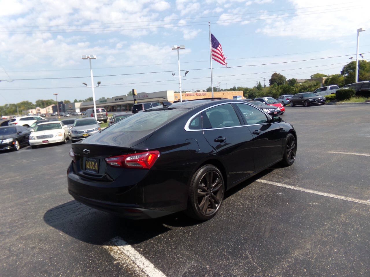 Used 2021 Chevrolet Malibu LT w/ Midnight Edition FWD image 6