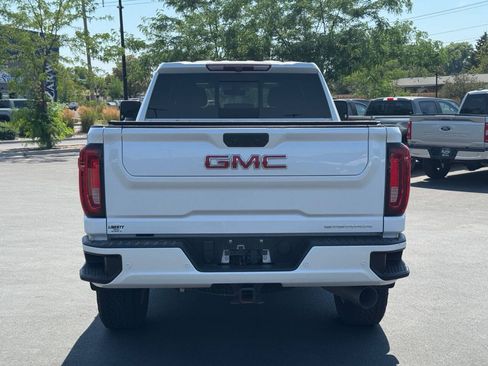 Used 2022 GMC Sierra 3500 Denali AWD/4WD image 6