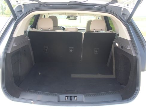 Used 2022 Lincoln Corsair AWD w/ Premium Package image 21