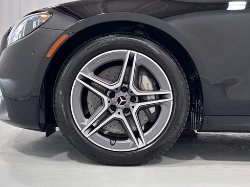 Used 2023 Mercedes-Benz E 350 4MATIC Sedan image 30
